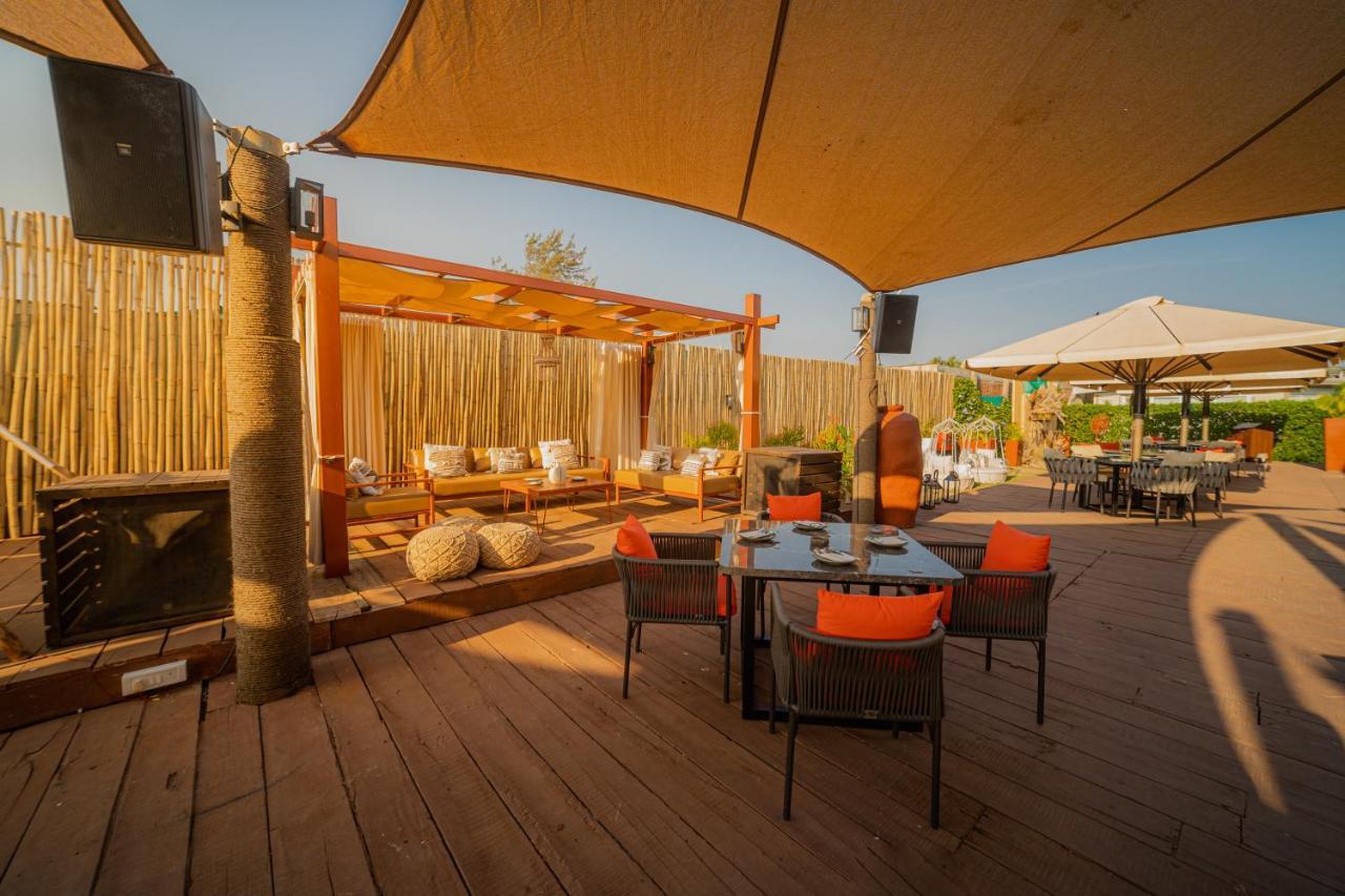 Living Room Beach Resort Morjim Εξωτερικό φωτογραφία