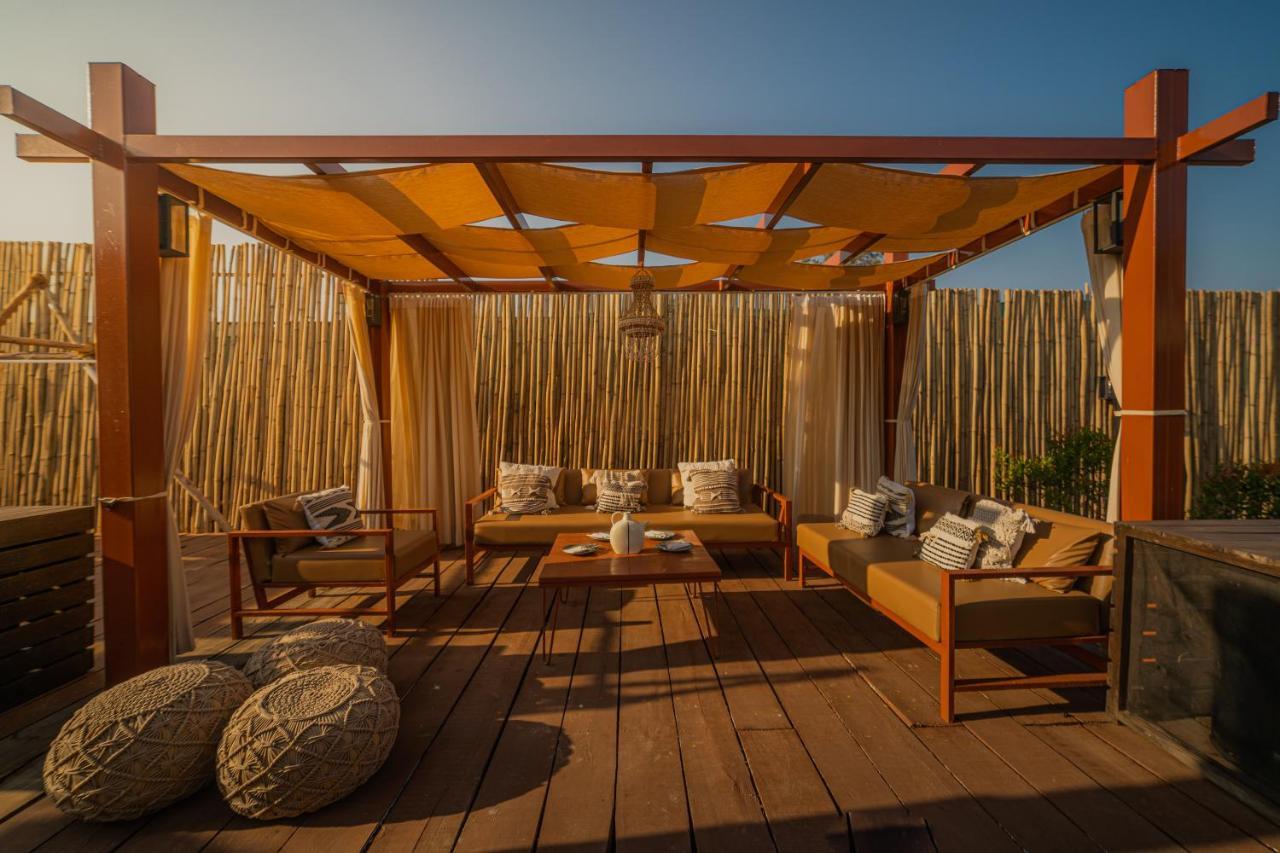 Living Room Beach Resort Morjim Εξωτερικό φωτογραφία