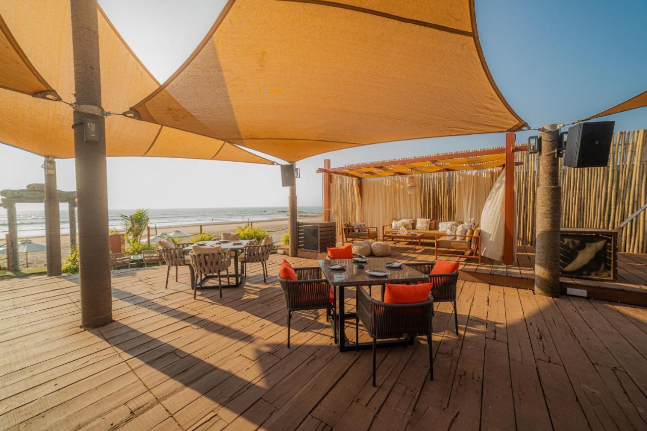 Living Room Beach Resort Morjim Εξωτερικό φωτογραφία